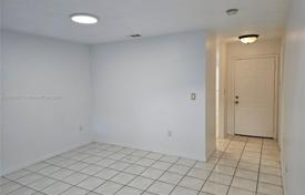 آپارتمان کاندو – West End, میامی, فلوریدا,  ایالات متحده آمریکا. $495,000