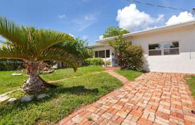 خانه  – Surfside, فلوریدا, ایالات متحده آمریکا. $1,600,000