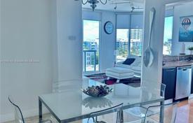 آپارتمان کاندو – Collins Avenue, میامی, فلوریدا,  ایالات متحده آمریکا. $950,000