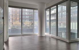 آپارتمان  – Blue Jays Way, Old Toronto, تورنتو,  انتاریو,   کانادا. C$1,106,000