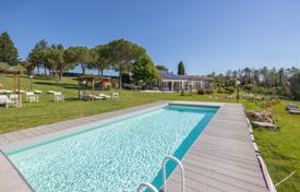 25غرفة کاخ  746 متر مربع Greve in Chianti, ایتالیا. 2,780,000 €