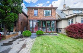 خانه  – Lake Shore Boulevard West, Etobicoke, تورنتو,  انتاریو,   کانادا. C$1,244,000