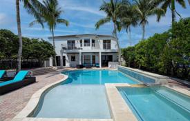 4غرفة خانه  420 متر مربع Miramar (USA), ایالات متحده آمریکا. $1,375,000