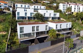 3غرفة ویلا  556 متر مربع Funchal, پرتغال. 1,295,000 €