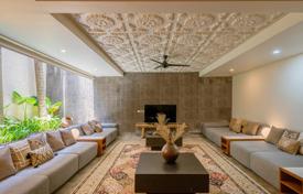 4غرفة ویلا  492 متر مربع Canggu, اندونزی. $1,008,000