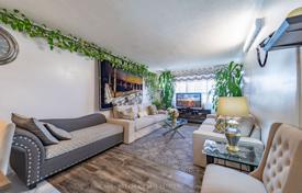 5غرفة آپارتمان  Etobicoke, کانادا. C$656,000