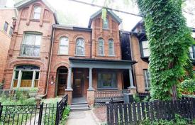  دو خانه بهم متصل – Old Toronto, تورنتو, انتاریو,  کانادا. C$1,747,000