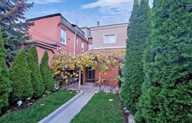  دو خانه بهم متصل – Manning Avenue, Old Toronto, تورنتو,  انتاریو,   کانادا. C$2,054,000