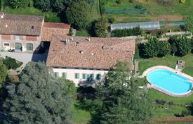 زمین کشاورزی – Lucca, توسکانی, ایتالیا. 5,500,000 €
