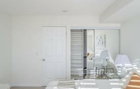 5غرفة آپارتمان  Etobicoke, کانادا. C$938,000