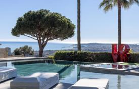 10غرفة دو خانه بهم چسبیده Villeneuve-Loubet, فرانسه. 4,800,000 €