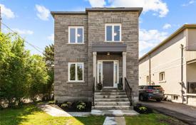 خانه  – East York, تورنتو, انتاریو,  کانادا. C$1,721,000