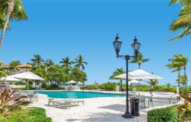 آپارتمان  – Fisher Island Drive, سواحل میامی, فلوریدا,  ایالات متحده آمریکا. $949,000
