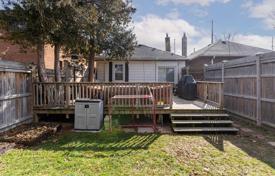 12غرفة خانه  Etobicoke, کانادا. C$1,191,000