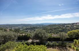 8غرفة ویلا  Chateauneuf-Grasse, فرانسه. 1,100,000 €