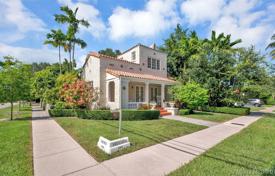 دو خانه بهم چسبیده – Coral Gables, فلوریدا, ایالات متحده آمریکا. $720,000
