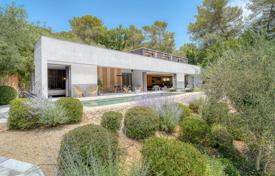 4غرفة ویلا  Valbonne, فرانسه. 2,690,000 €