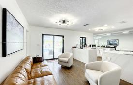 خانه  – North Miami Beach, فلوریدا, ایالات متحده آمریکا. $2,950,000