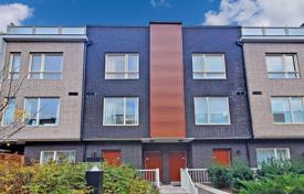 آپارتمان  – اسکاربرو، تورنتو, تورنتو, انتاریو,  کانادا. C$697,000
