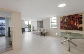 2غرفة شقق في الوحدات السكنية 113 متر مربع South Ocean Drive, ایالات متحده آمریکا. $500,000
