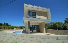 3غرفة دو خانه بهم چسبیده 184 متر مربع Trachoni, قبرس. 540,000 €
