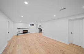 4غرفة خانه  Etobicoke, کانادا. C$2,401,000