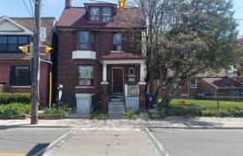 خانه  – Christie Street, Old Toronto, تورنتو,  انتاریو,   کانادا. C$2,123,000