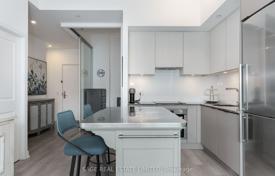 7غرفة آپارتمان  Old Toronto, کانادا. C$971,000
