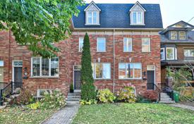  دو خانه بهم متصل – Old Toronto, تورنتو, انتاریو,  کانادا. C$1,317,000