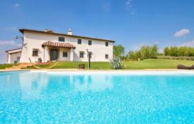 19غرفة عمارت  Certaldo, ایتالیا. 3,600,000 €
