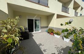 3غرفة دو خانه بهم چسبیده 189 متر مربع کوستا آدخه (تنریف), اسپانیا. 470,000 €