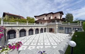 ویلا  – Verbania, Piedmont, ایتالیا. 4,500,000 €