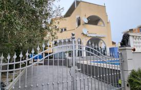 2غرفة آپارتمان  142 متر مربع Medulin, کرواسی. 380,000 €