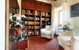 ویلا  334 متر مربع Pietrasanta, ایتالیا. 1,250,000 €