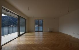 3غرفة پنت‌هاوس ها 243 متر مربع Dobrota, مونته نگرو. 400,000 €