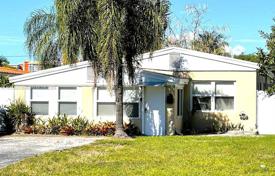 خانه  – North Miami Beach, فلوریدا, ایالات متحده آمریکا. $539,000