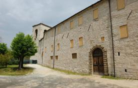 ویلا  – Sassoferrato, Marche, ایتالیا. 3,500,000 €