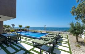 6غرفة خانه  275 متر مربع Zadar County, کرواسی. 2,250,000 €