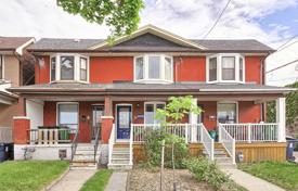  دو خانه بهم متصل – Old Toronto, تورنتو, انتاریو,  کانادا. C$946,000
