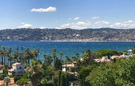 ویلا  – Cap d'Antibes, آنتیب, کوت دازور,  فرانسه. 20,000 € هفته ای