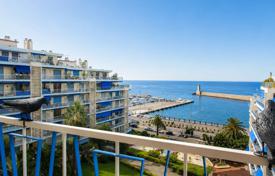 3غرفة آپارتمان  Le Port, فرانسه. 890,000 €