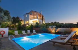 دو خانه بهم چسبیده – Rethimnon, کرت, یونان. 2,800 € هفته ای