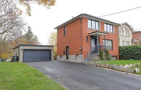 خانه  – نورث یورک, تورنتو, انتاریو,  کانادا. C$1,917,000