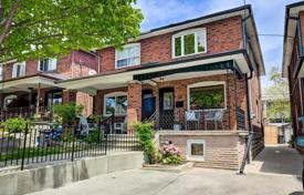  دو خانه بهم متصل – York, تورنتو, انتاریو,  کانادا. C$1,223,000