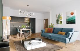 New residential complex with apartments Eure, فرانسه. 316,000 € از