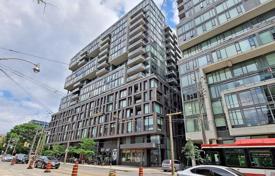 آپارتمان  – Bathurst Street, تورنتو, انتاریو,  کانادا. C$696,000