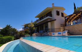 4غرفة دو خانه بهم چسبیده 300 متر مربع Aphrodite Hills, قبرس. 2,500,000 €