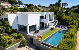 6غرفة ویلا  La Roquette-sur-Siagne, فرانسه. 1,370,000 €