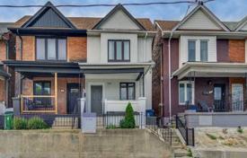  دو خانه بهم متصل – Old Toronto, تورنتو, انتاریو,  کانادا. C$1,152,000