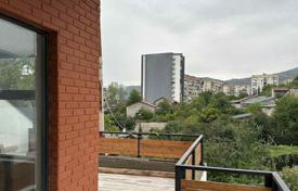 7غرفة خانه  228 متر مربع تفلیس, گرجستان. $245,000